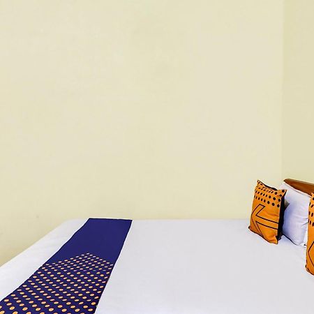 Hotel O Shivaye Rest House Деогарх Экстерьер фото